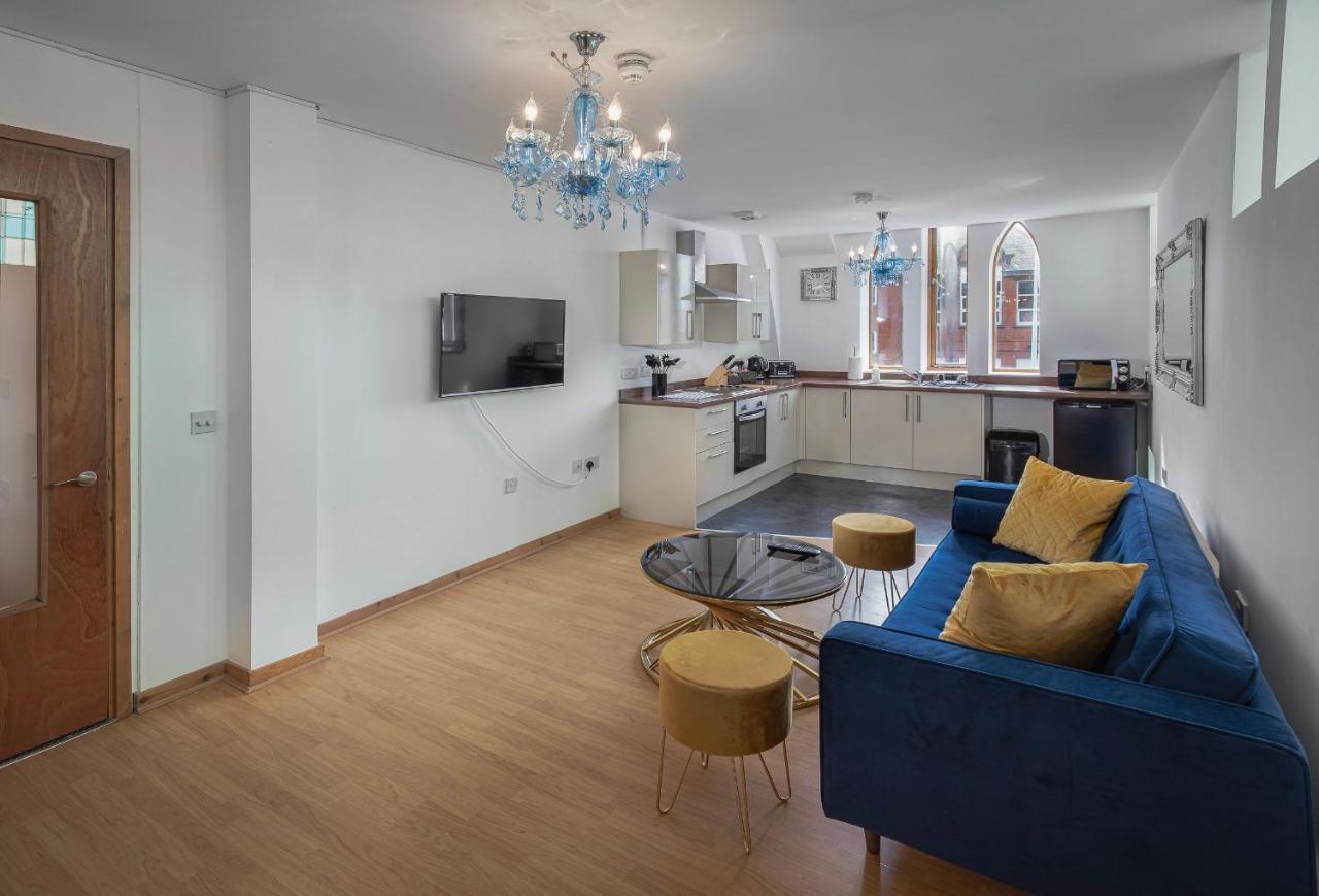 Elegant Church Conversion Close To Blackpool Tower Екстериор снимка