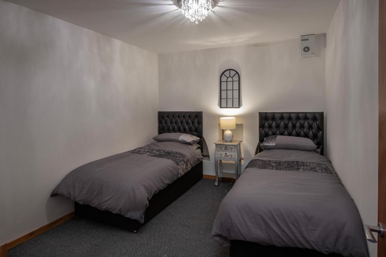 Elegant Church Conversion Close To Blackpool Tower Екстериор снимка